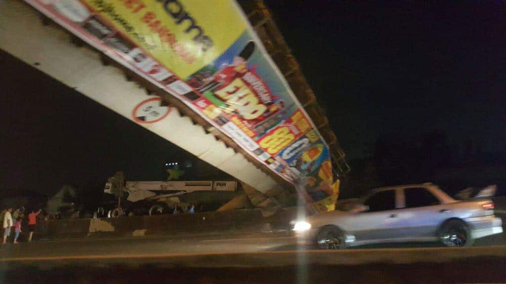 Akibat Robohnya JPO, Arus Alternatif di Tangsel Macet