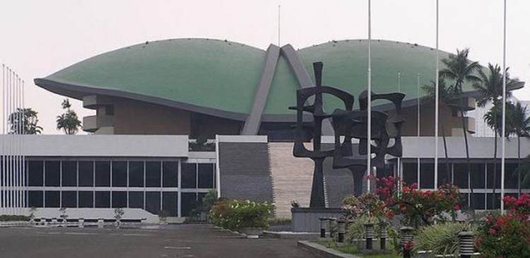 DPR Minta Satpol PP Bertindak Manusiawi Jalankan Perda