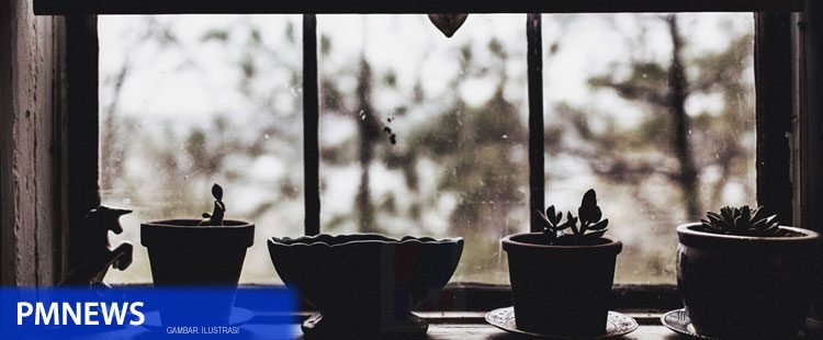 Jabodetabek diselimuti awan dan hujan sedang