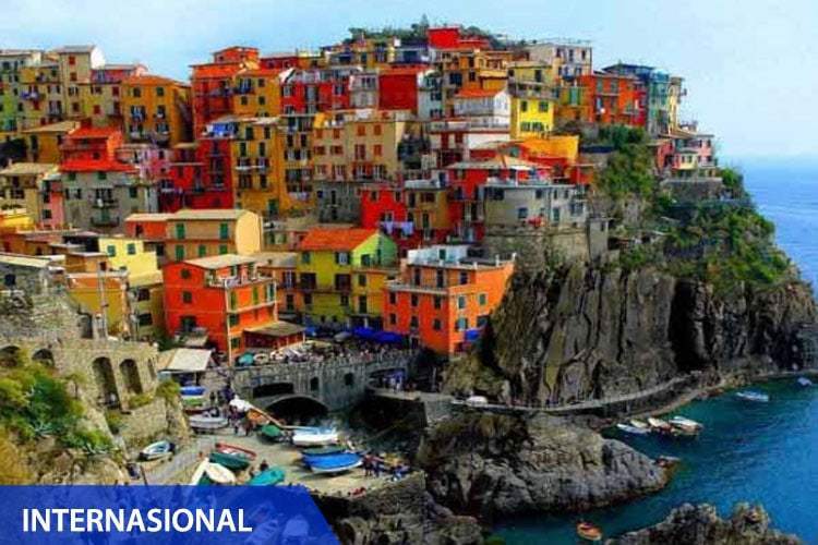 kota dengan warna warni