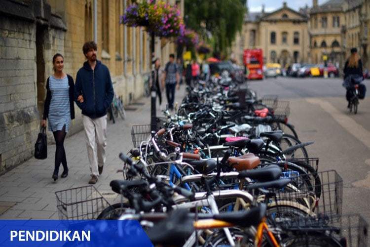 Oxford of University