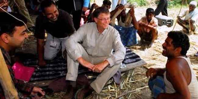 Bill Gates Orang Kaya biasa cuci piring