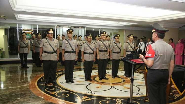 mutasi pejabat polda metro jaya