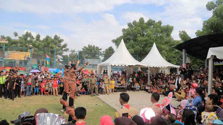 Gelar pameran pembangunan dan kirab budaya di sangiang