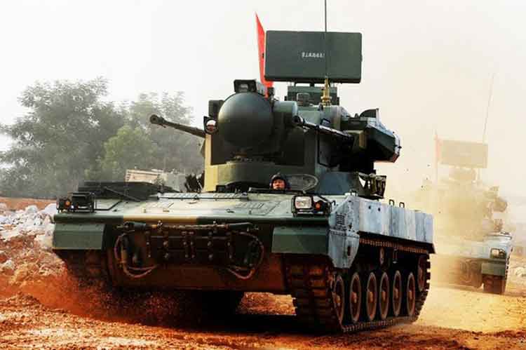 Pembahasan alutsista wilayah perbatasan tni ad