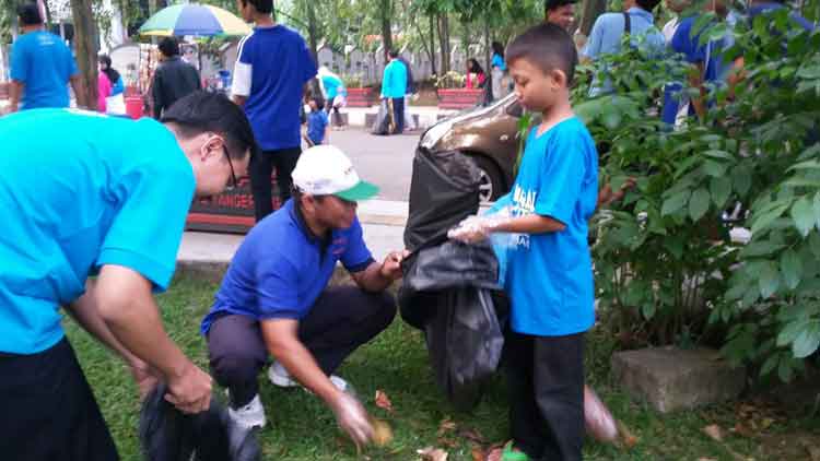 humanity first Indonesia bersih-bersih awal tahuin