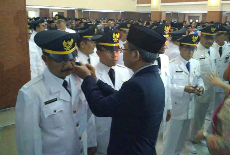 Rohim Mintareja plt Bupati Bekasi mutasi pns