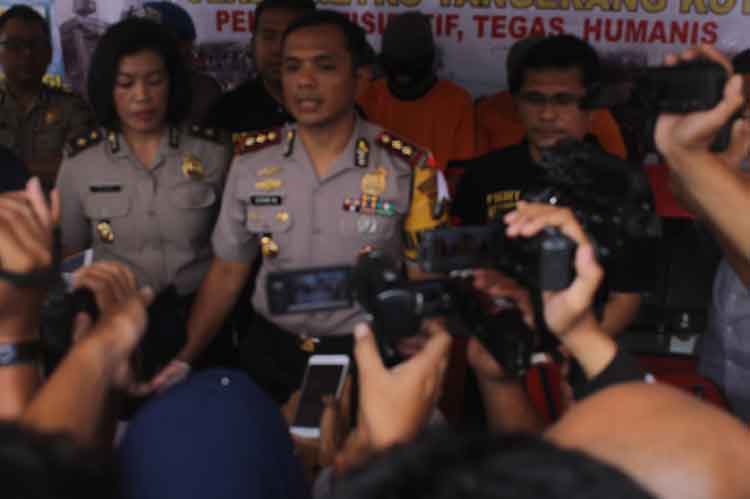 polres metro tangerang kota amankan paket ganja