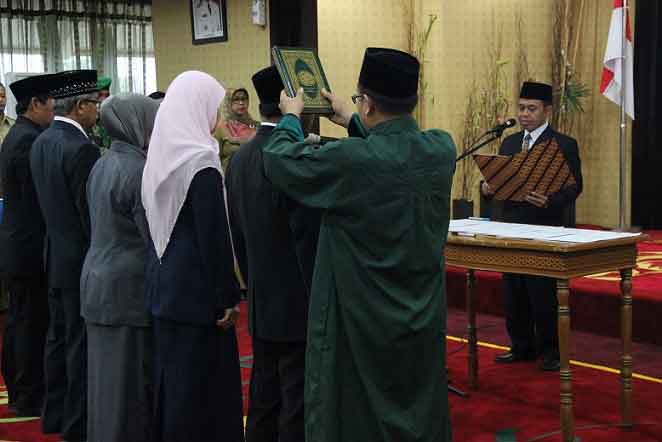 11 Kabupaten Salahi Sistem Merit