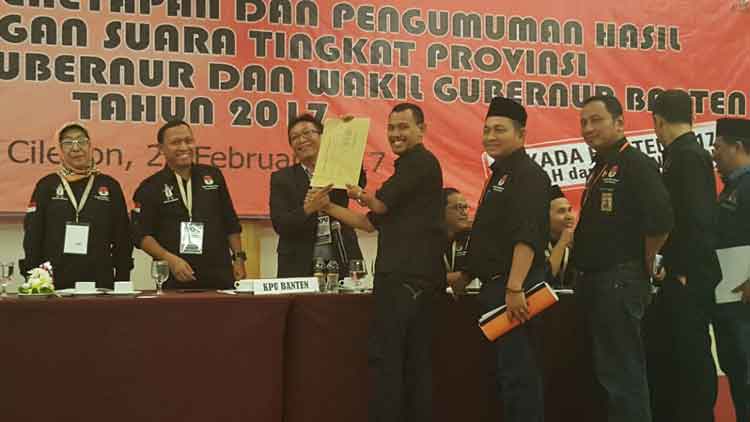 rapat pleno rekapitulasi pilkada Banten