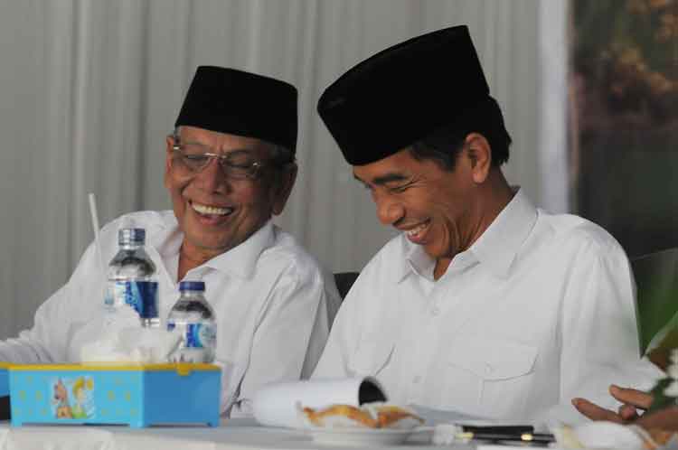 mantan Ketua Umum PBNU KH Hasyim Muzadi