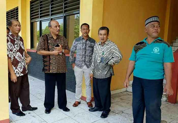 Polemik bangunan SD Negeri Sindang Panon III