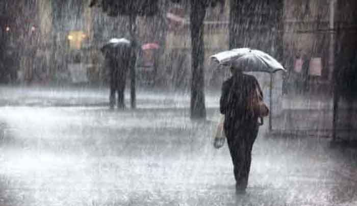 diguyur hujan deras dan angin