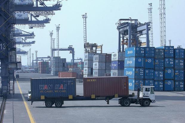 impor barang konsumsi naik