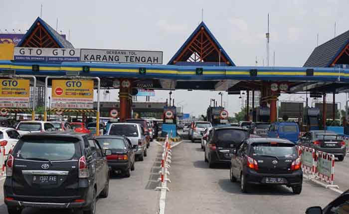 Penghapusan Transaksi Di Pintu Tol Karang Tengah