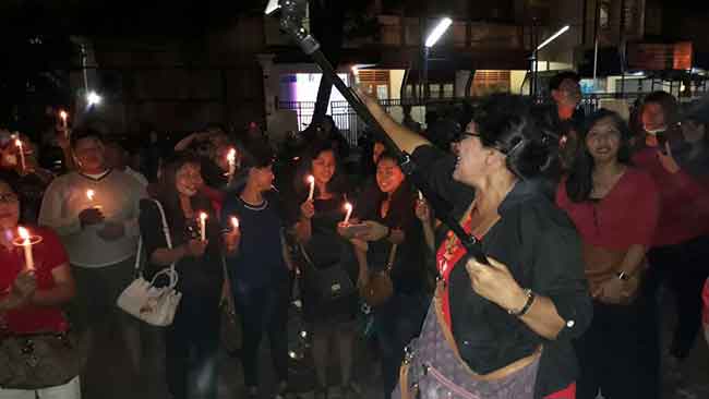 Aksi Damai 1000 Lilin Ahok