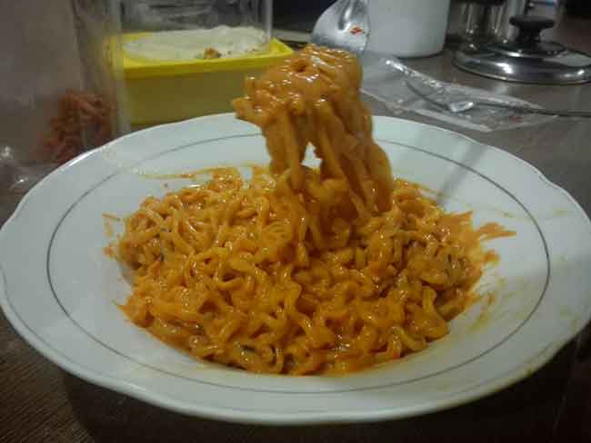 IZIN EDAR PRODUK MIE IMPOR