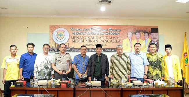 membumikan pancasila kosgoro