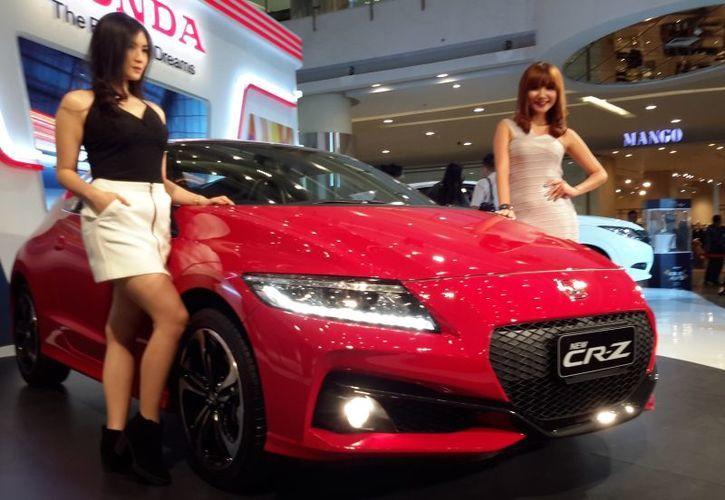 Peraturan Mobil Hybrid Honda