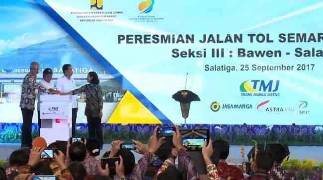 Jokowi resmikan Tol Bawen Salatiga