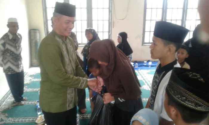 santuni anak yatim di tahun baru islam
