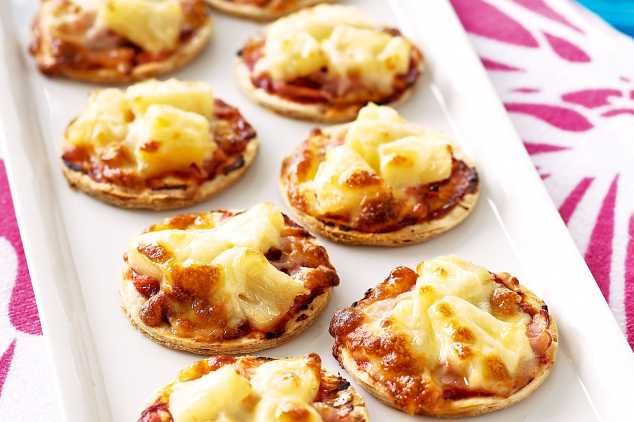 Mini Pizza Meatlovers di Akhir Pekan