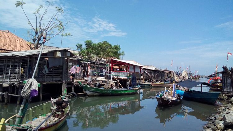 Teluk Banten Terancam Terganggu