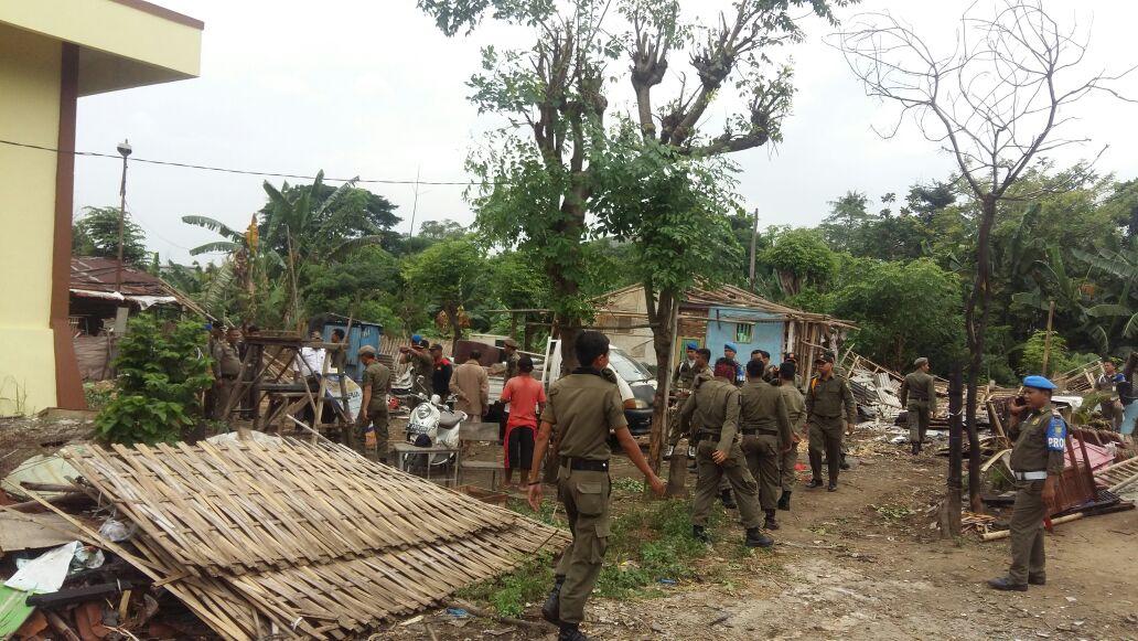 Penertiban Bangunan liar