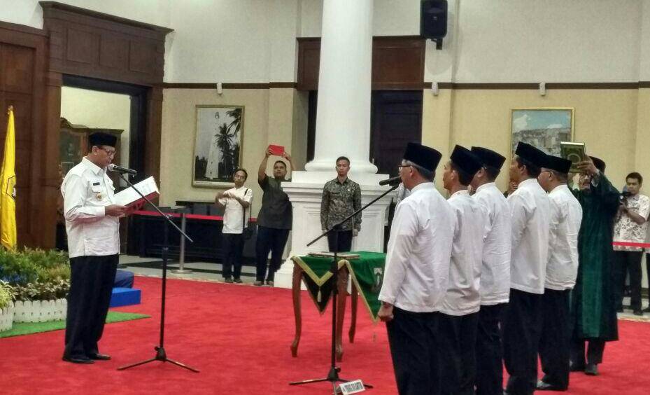 pejabat eselon II dilantik