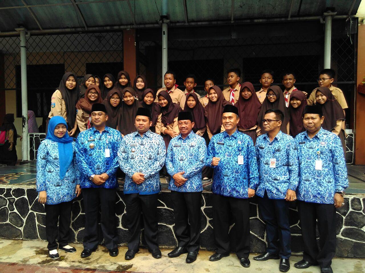 smp negeri 4 Kota Tangerang