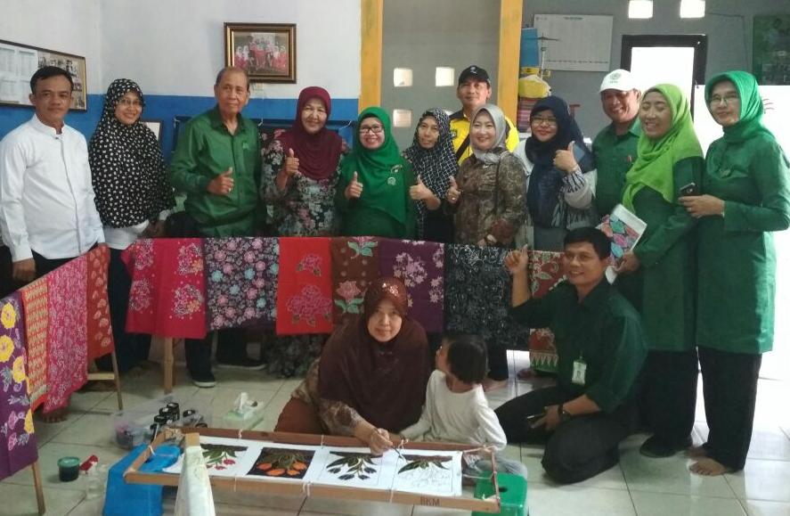Batik Kembang Mayang Larangan