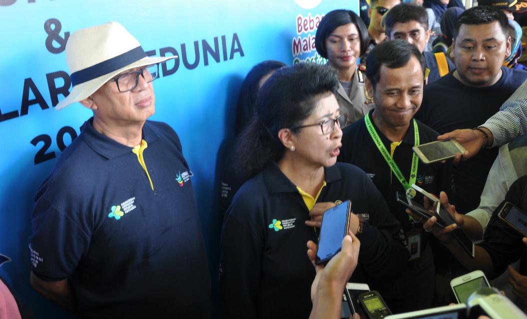 menkes dan gubernur banten wh