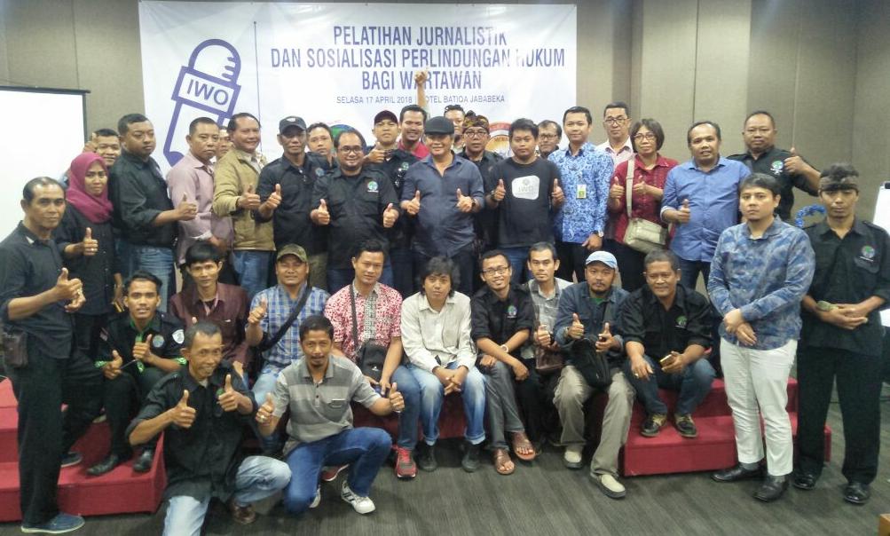 pelatihan jurnalistik IWO