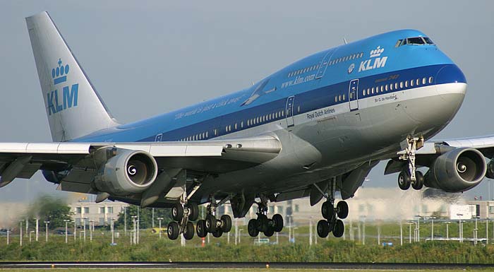 maskapai penerbangan klm