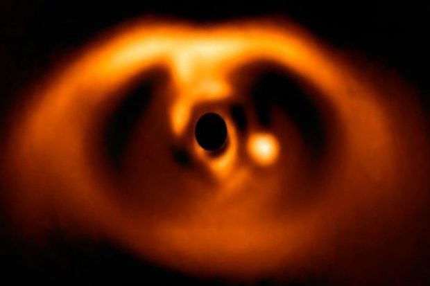 lahirnya planet baru