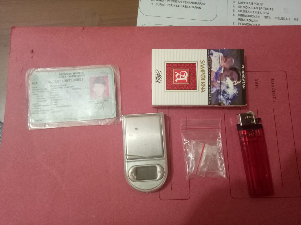 barang bukti kurir narkoba