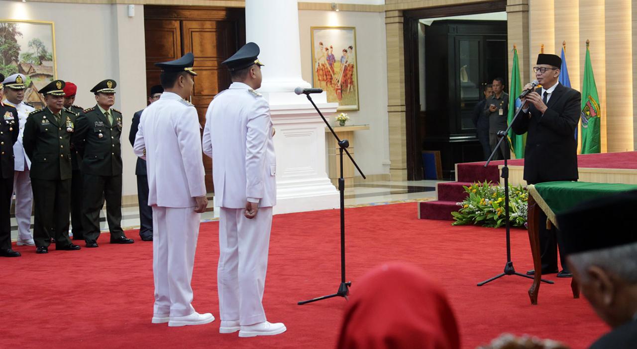 pelantikan bupati - wakil bupati Tangerang