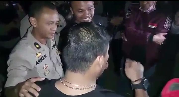 bentrok massa ormas tangsel