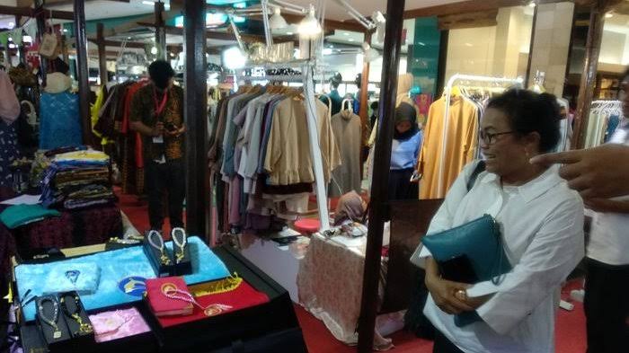 gedung khusus promosi